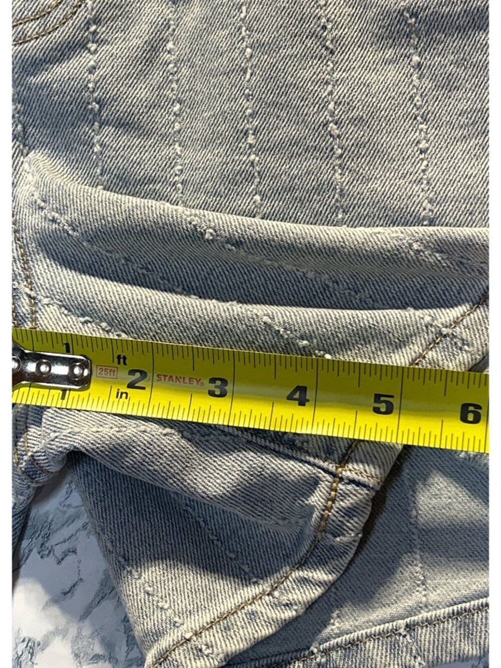 And Now This Womens Size 31 Relaxed Fit Bermuda Light Wash Striped Denim - Picture 8 of 13